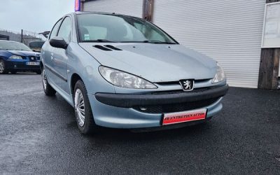 PEUGEOT 206